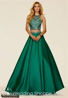 beautiful green prom dresses