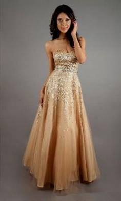beautiful lace prom dresses