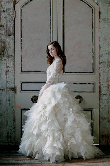 beautiful wedding dresses with sleeves