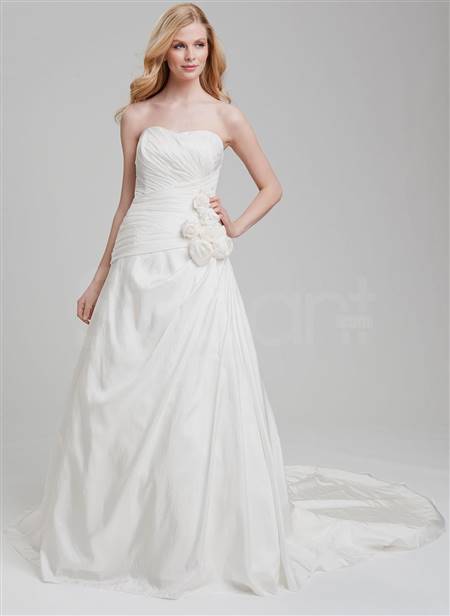 beautiful white wedding dress