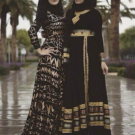 black and gold dress muslimah