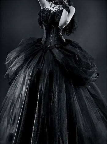 black ball gowns tumblr