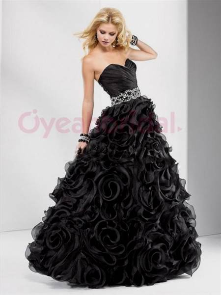 black prom gowns