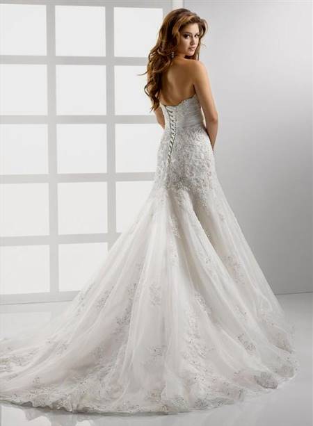fit and flare wedding dress with sweetheart neckline
