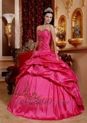 hot pink puffy quinceanera dresses