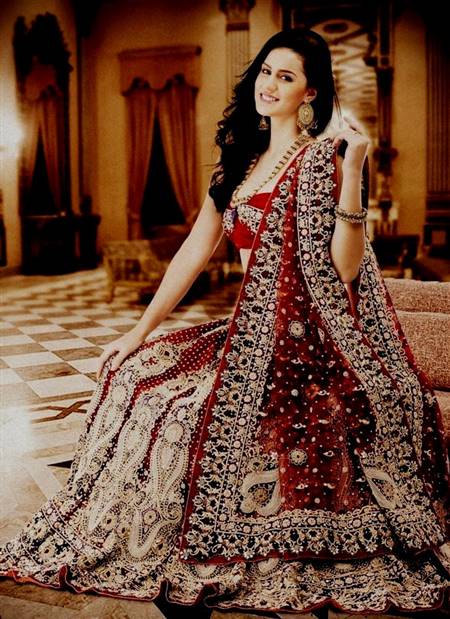 indian bridal dresses in red and white