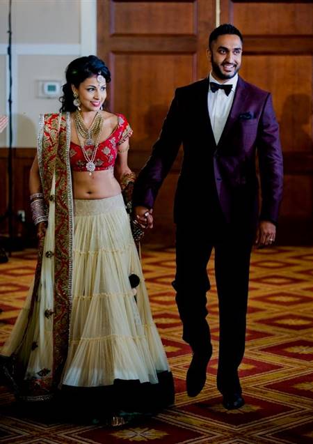 indian wedding dress for groom and bride