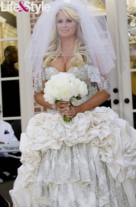 kim zolciak wedding dress