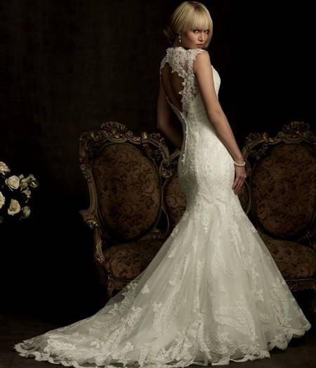 lace back fishtail wedding dress
