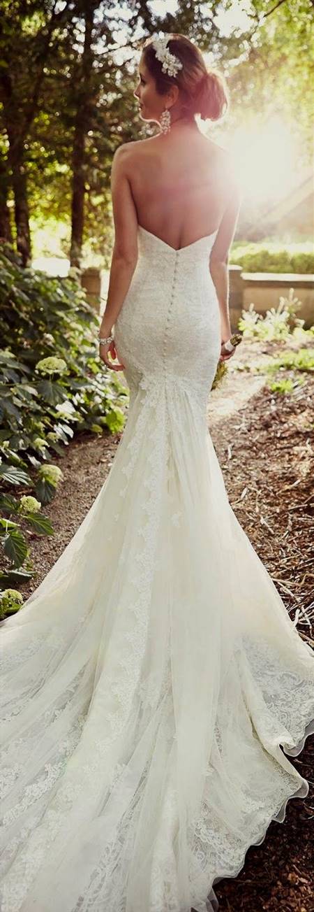 lace wedding dresses with low back
