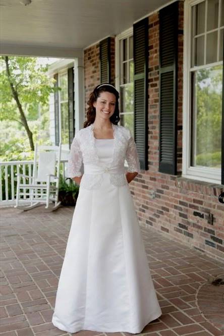 modest wedding dresses with 3/4 sleeves