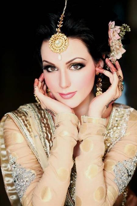 pakistani bridal dresses white