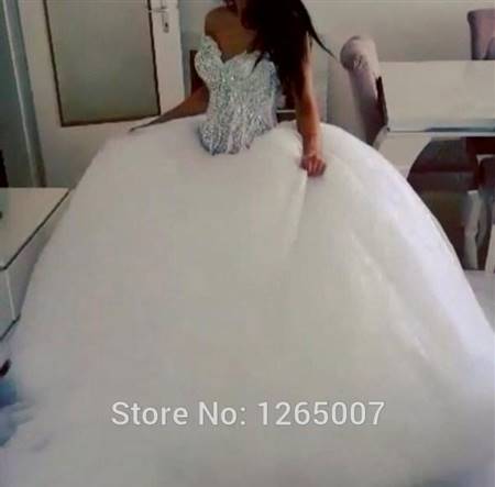 puffy white wedding dresses with diamonds