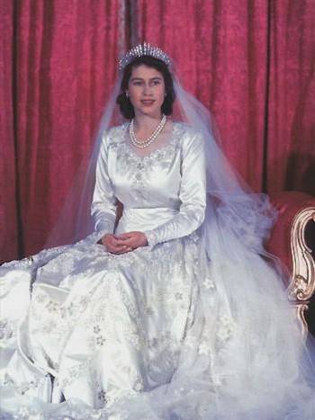queen wedding dress