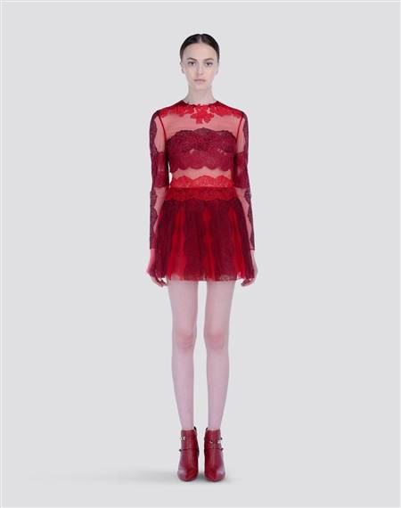 red lace dress valentino