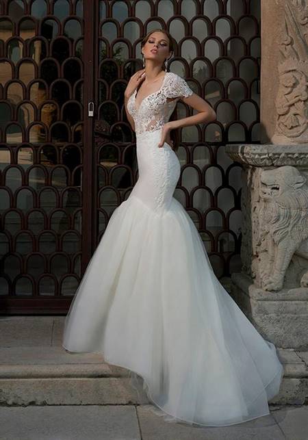 sexy fishtail wedding dress
