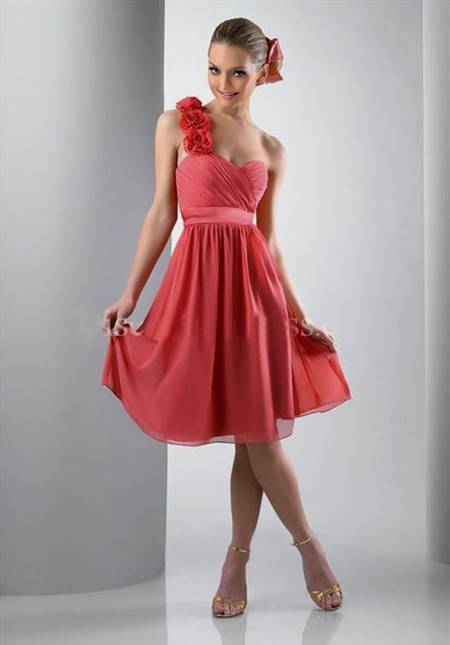 short bridesmaid dresses with flower