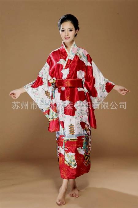 traditional japanese clothing