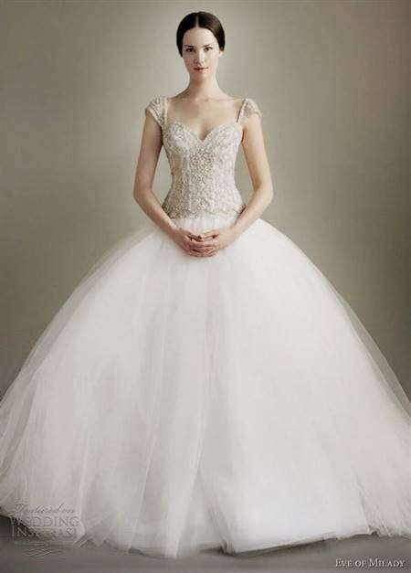 unique wedding dresses with sleeves