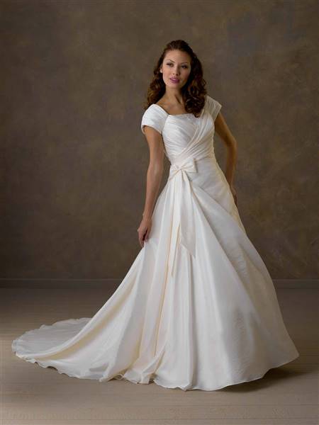 wedding dress with 3/4 sleeves