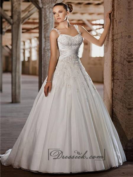 wedding dress with straps sweetheart