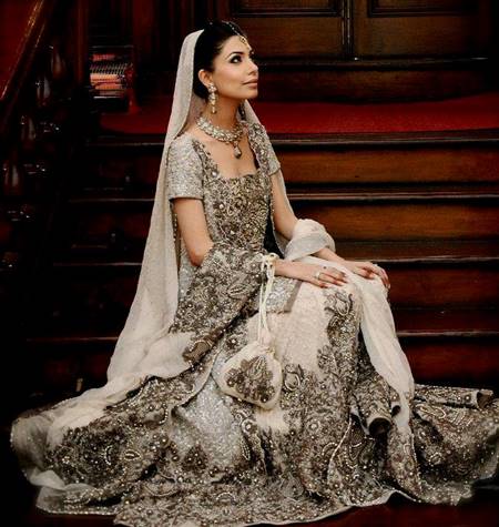 wedding dresses with sleeves indian