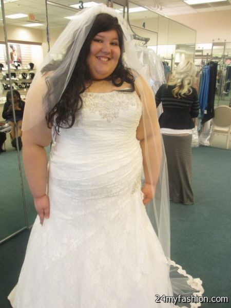 Bridal lace dress review