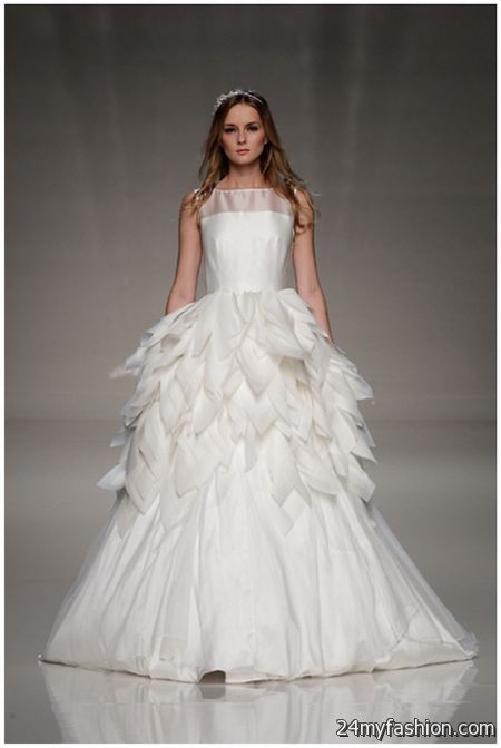 Designers of wedding dresses review