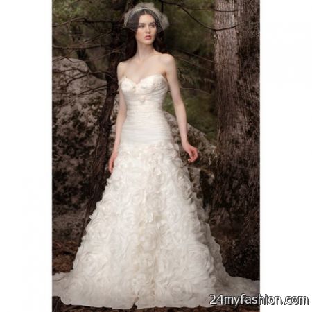 Romantic bridal dresses review