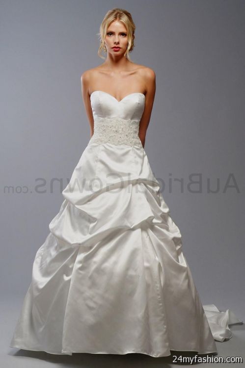 strapless sweetheart wedding gown